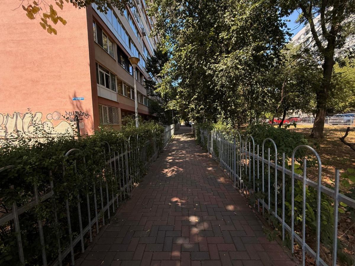 RENTeaza Studio IOR Park - Ferienwohnung Bukarest