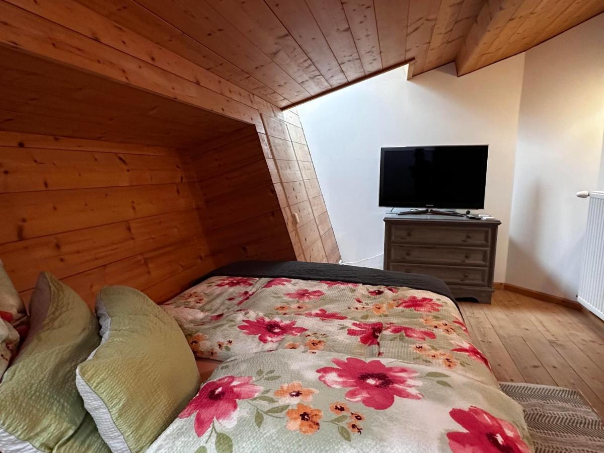 Two-Bedroom Apartment with Bathroom