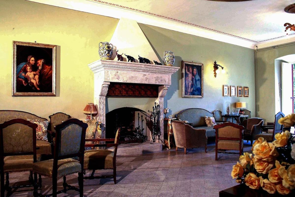 Palazzo Cansacchi - Ferienwohnung Monte Campano