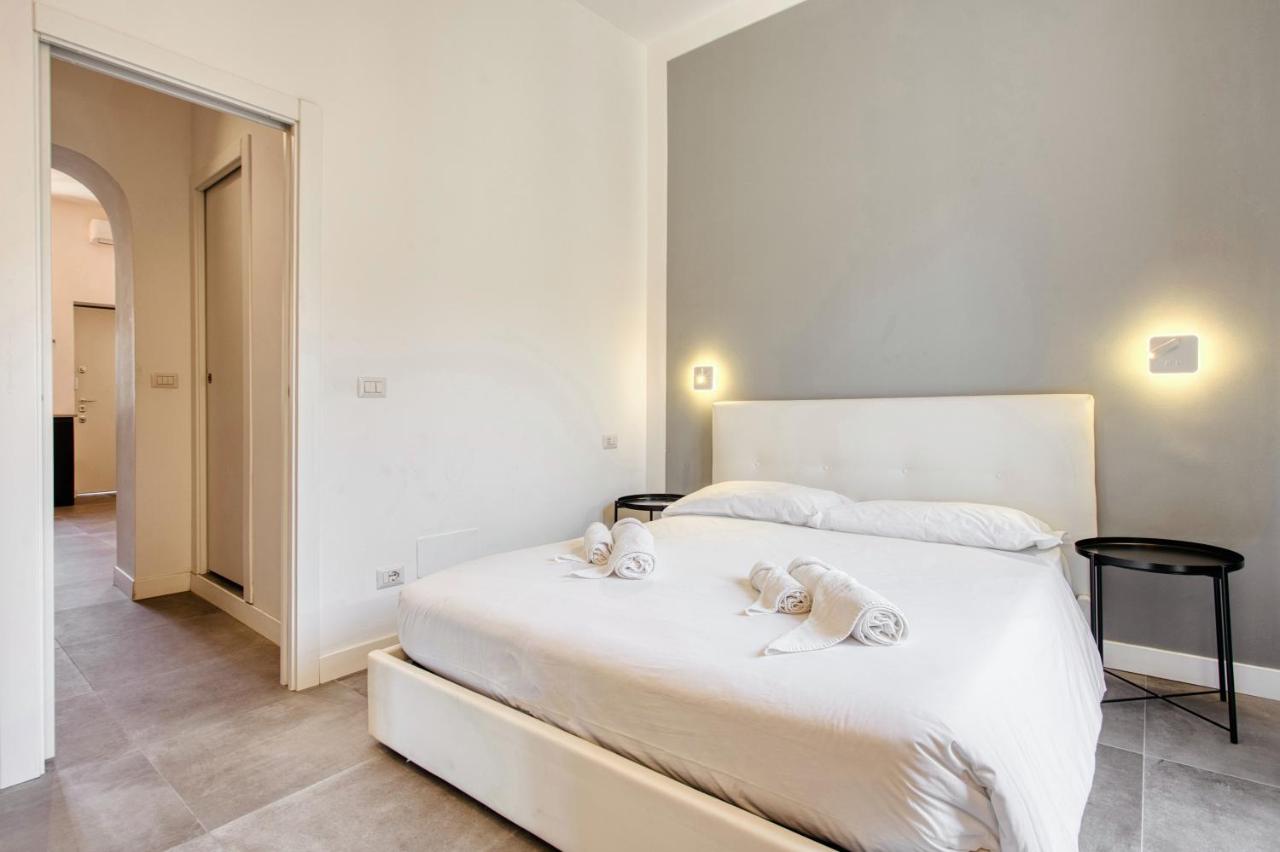 15min to Duomo Modern 1 Bedrm Flat AC 5G WiFi - B&B Milán