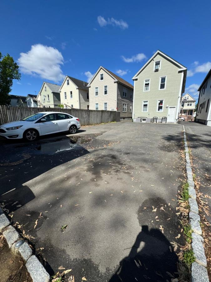 Private 1st floor Apartment - Only 5 min Away from Newark Airport and 30 min to NYC - Chambres d’hôtes Elizabeth