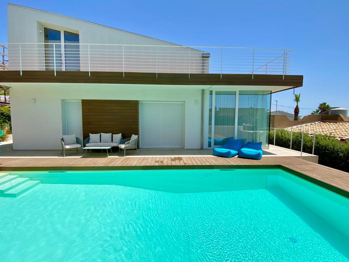Villa Lucia - Piscina Privata Riscaldata - B&B Marina di Ragusa