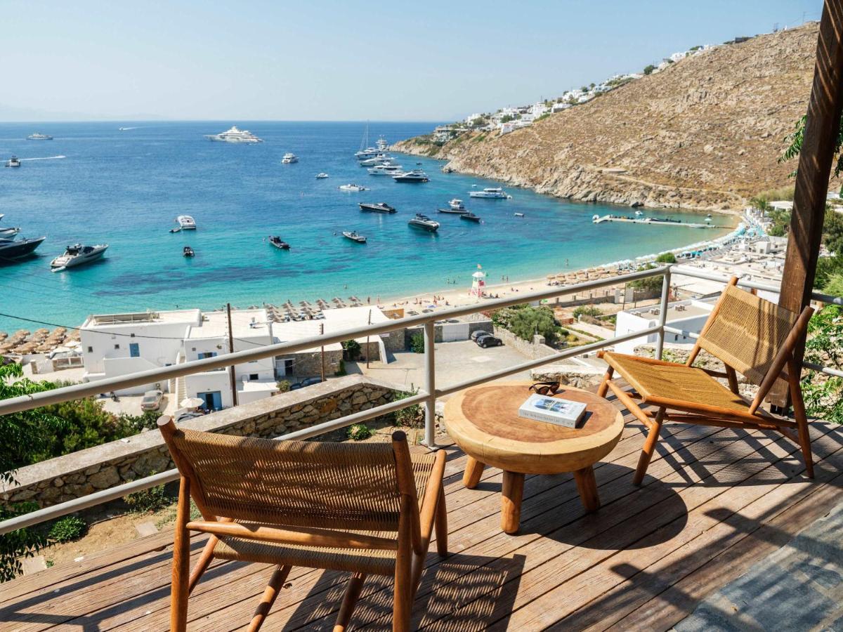 Trinitas Mare - Psarou Beachfront House w Sea View - B&B Psaroú