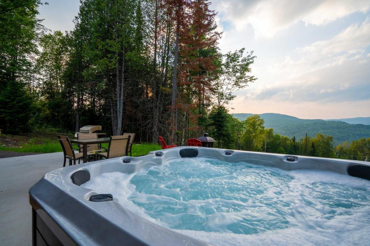 La Luxueuse Spa et Montagne de Ski Chalet NEUF - Chambres d’hôtes Sainte-Côme
