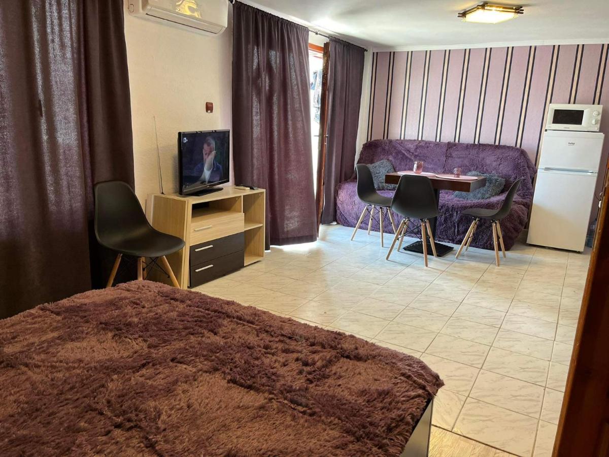 Villa Nikoleta - B&B Saint Vlas