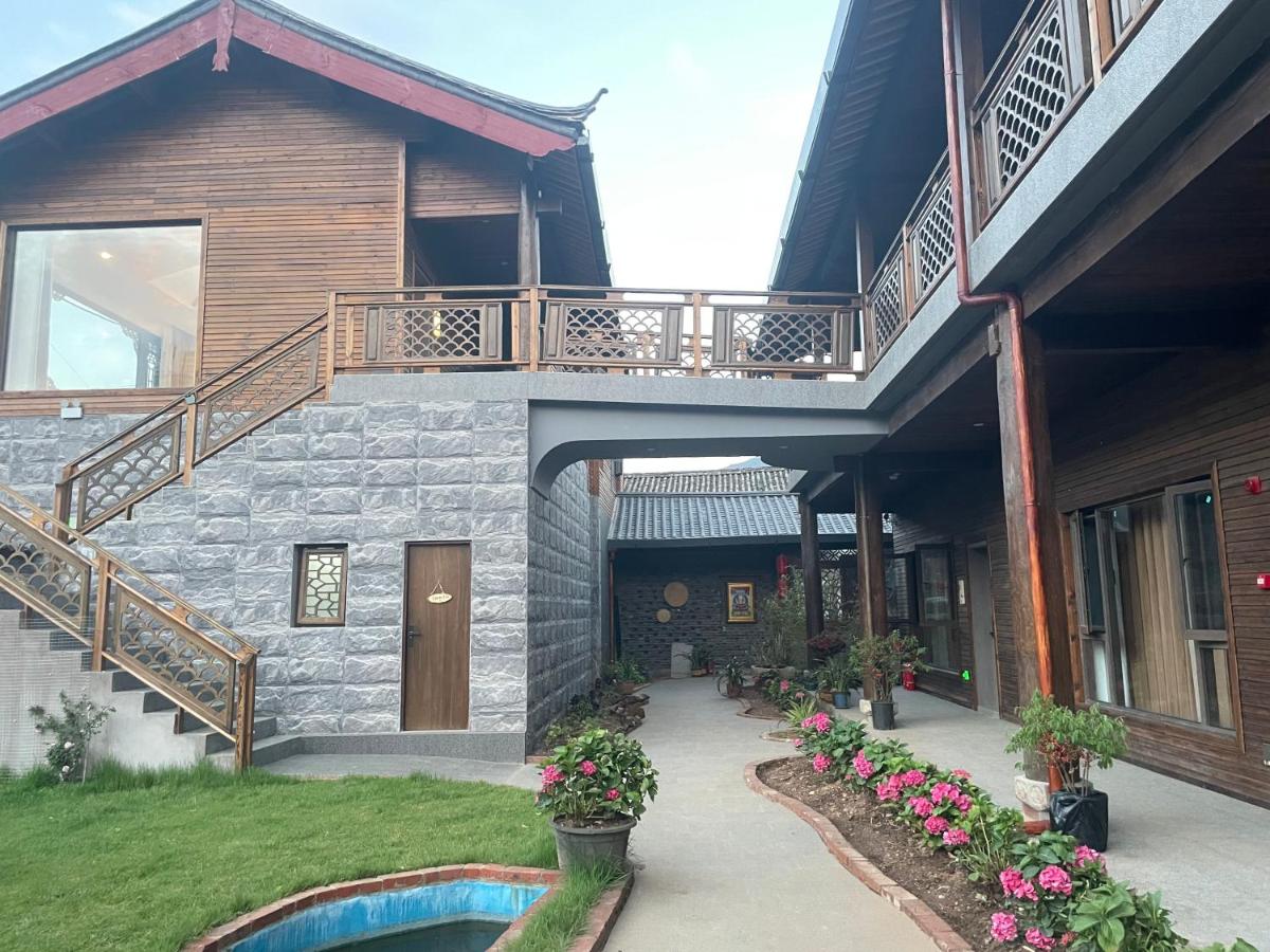Dawnscape Courtyard - Baisha old town Lijiang 辰曦雪山观景别苑 - Bed and Breakfast Lijiang