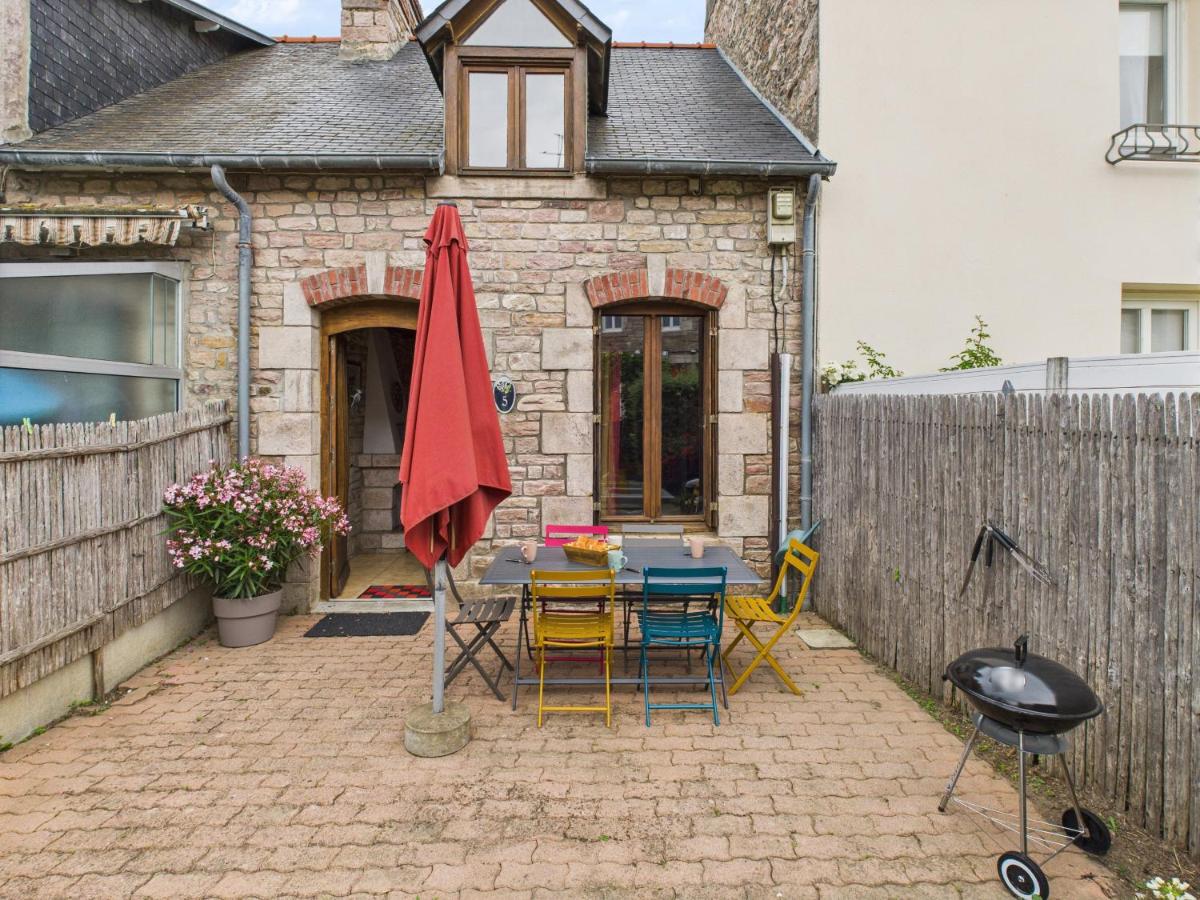 Maison en pierre avec jardin pour 4 personnes - Chambres d’hôtes Erquy