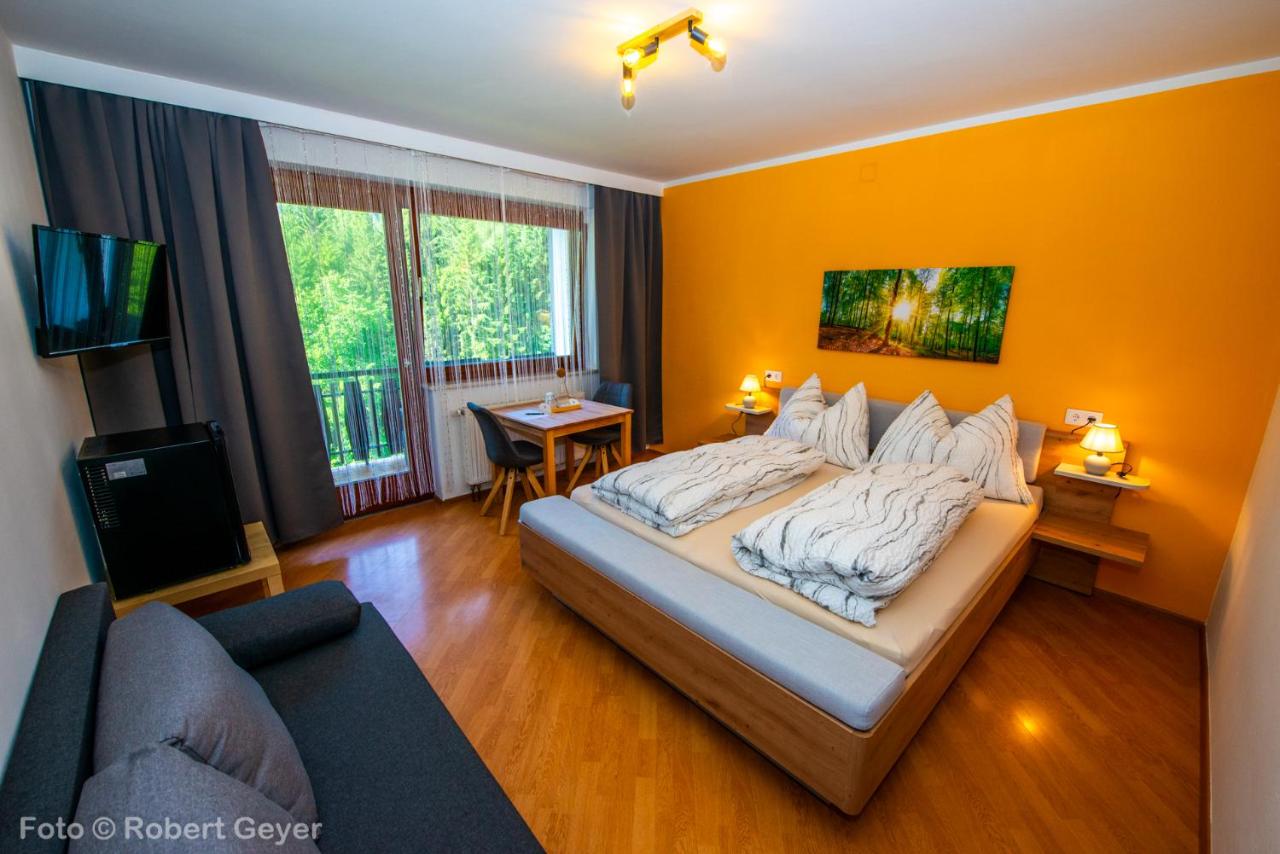 Double Room with Mountain View