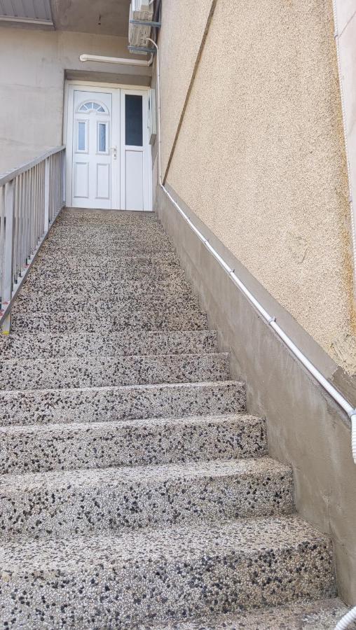 Apartman ARIS - Ferienwohnung Bosanska Krupa