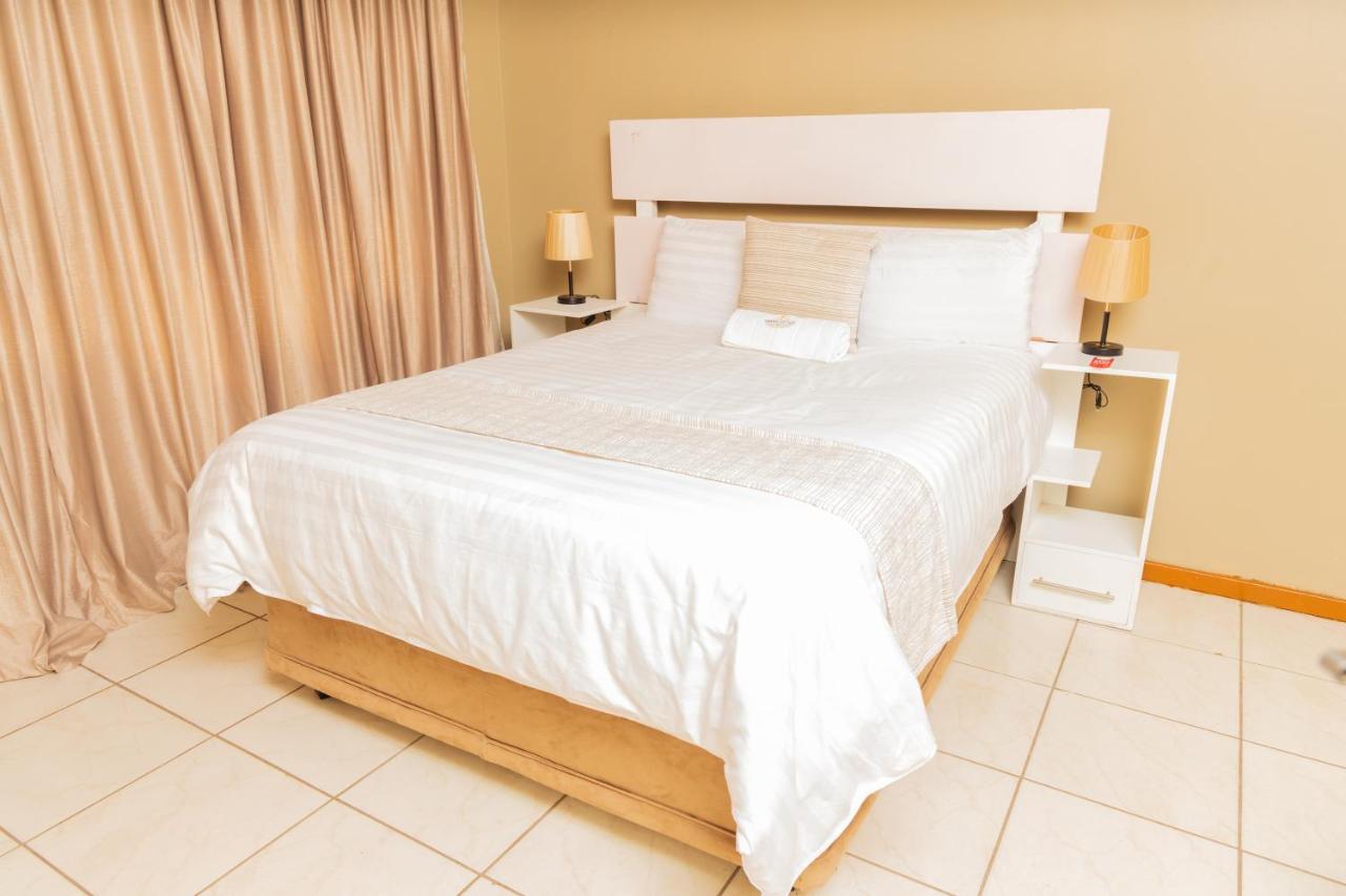 Habitación Doble Pequeña