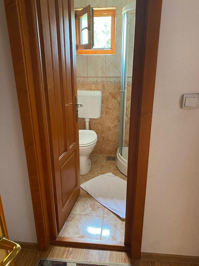 Camera Matrimoniale con Bagno Privato