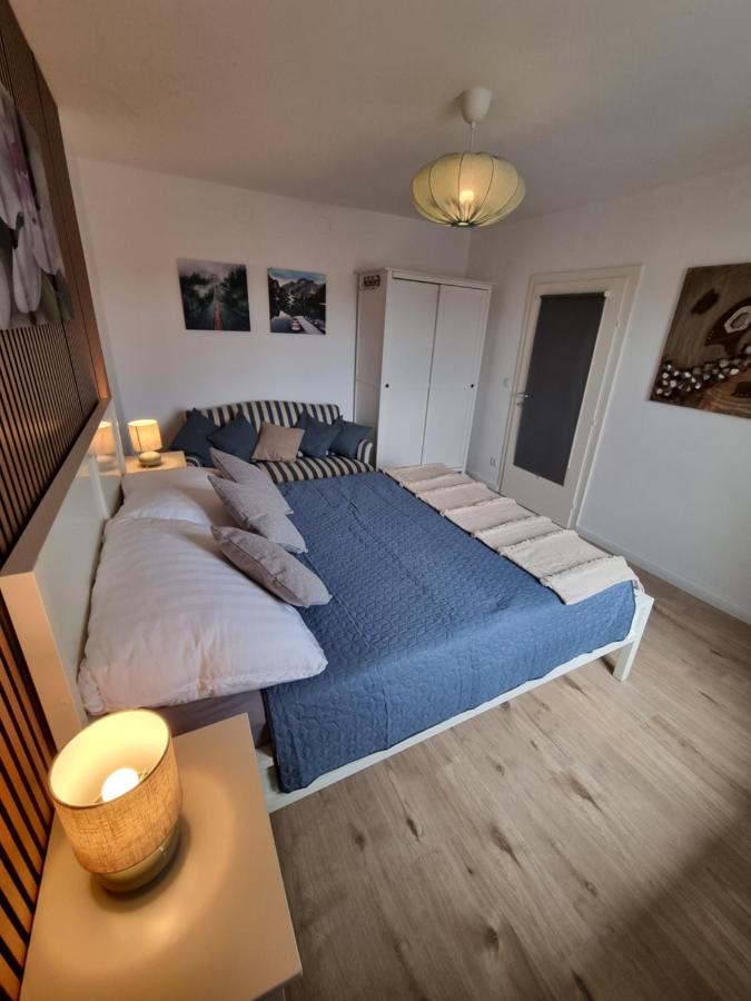 Appartamento con 2 Camere da Letto e con Vista
