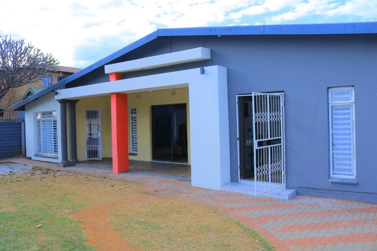 Elite Stay Guest House - B&B