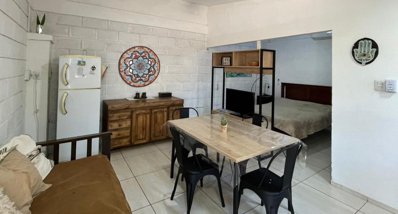 Acogedor familiar y agradable monoambiente. C/est. - Chambres d’hôtes Santiago del Estero