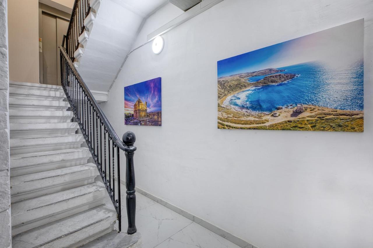Boutique Apartment - Stylish Living By the Sea - Ferienwohnung Il-Gżira