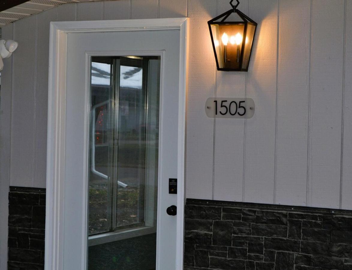 3BR Dual-Unit Stay - B&B Grand Forks