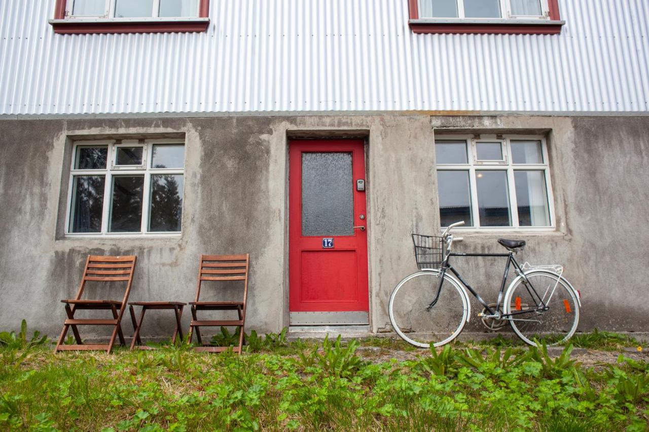 Siglufjörður Holiday Apartment - B&B
