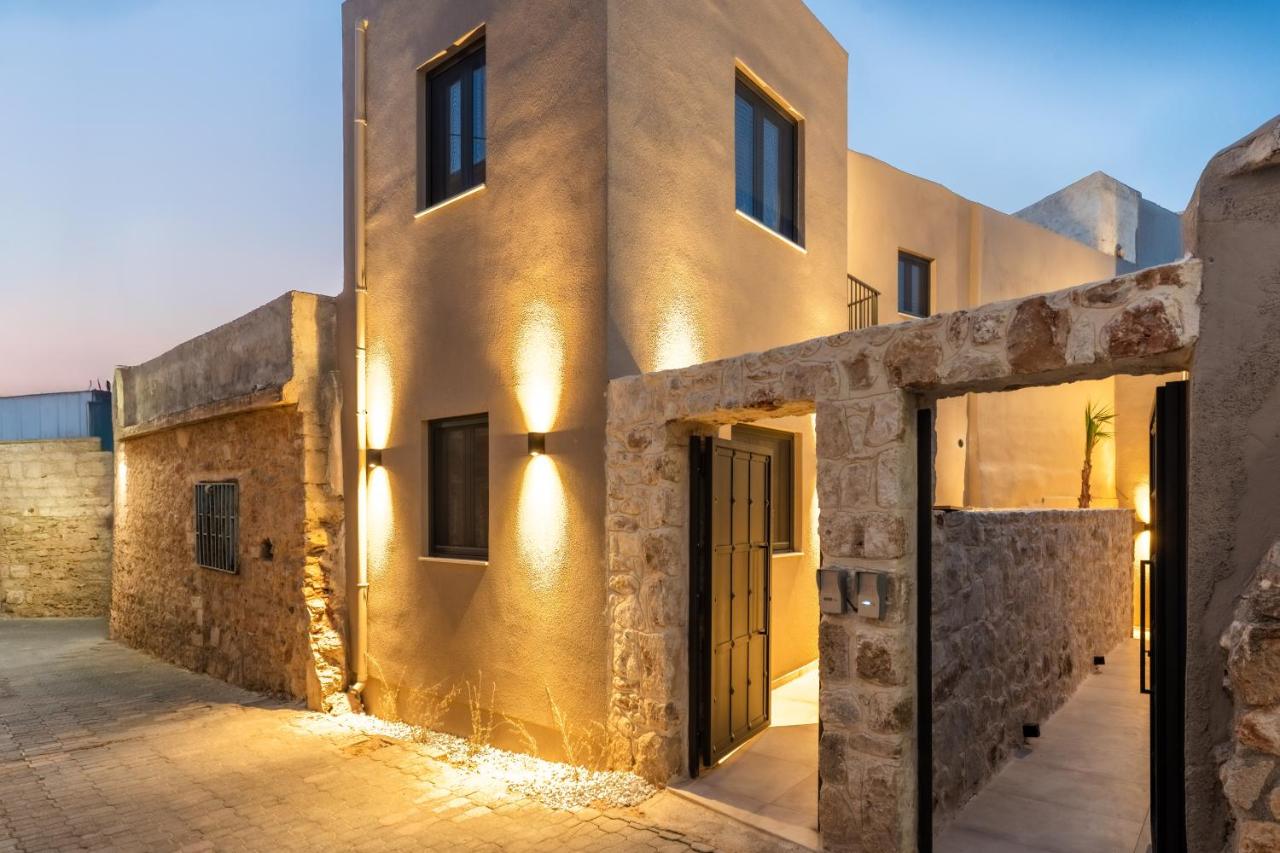 Zenia Living Luxury Villas in Old Hersonissos - B&B Khersónisos