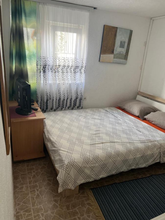 Appartamento con 2 Camere da Letto