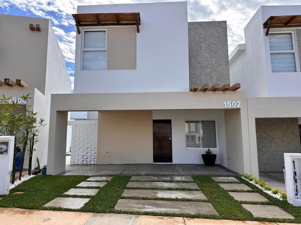 Hermosa casa con alberca privada en Almarena - Bed and Breakfast Mazatlán