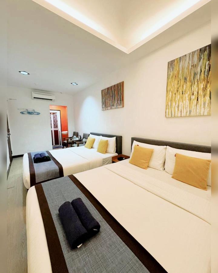 Deluxe Quadruple Room