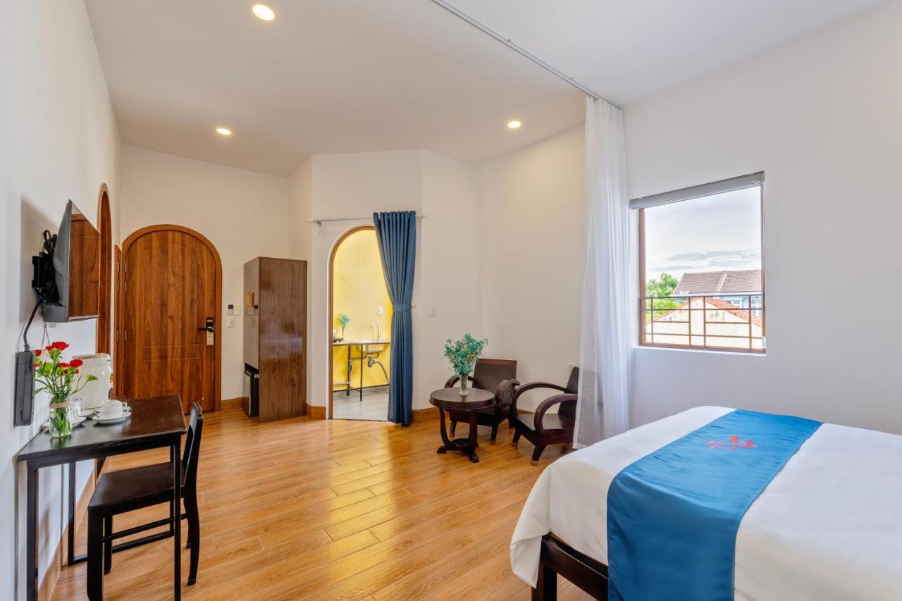 Studio Appartement met Balkon