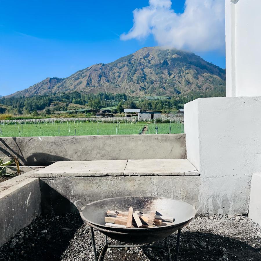 Wiguna Kintamani Mount Batur View - B&B