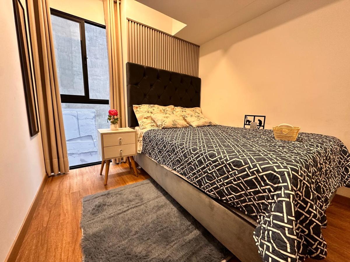 Appartamento con 2 Camere da Letto e Balcone