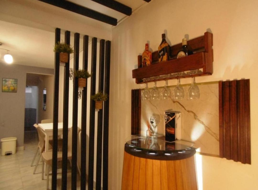 Hospedaje J&L - B&B Medellín
