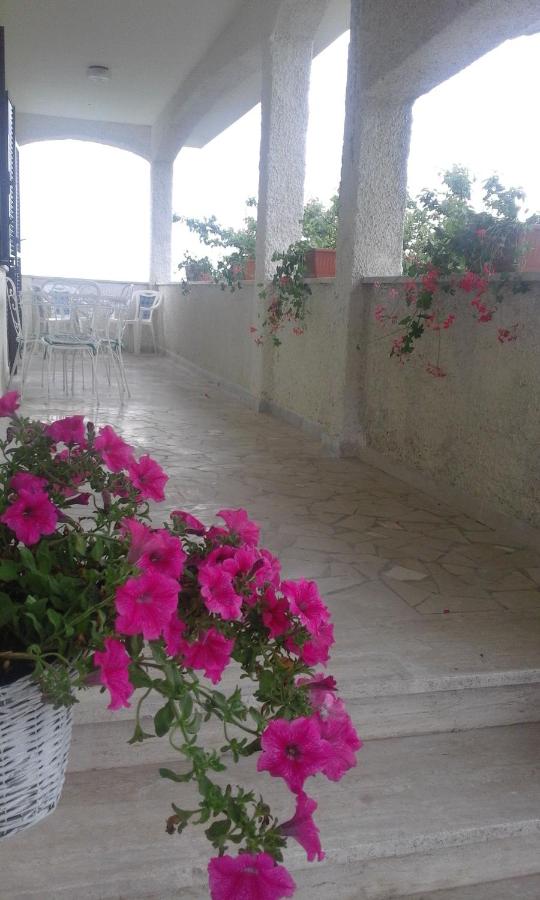 Deliziosa Villa Panoramica - Bed and Breakfast