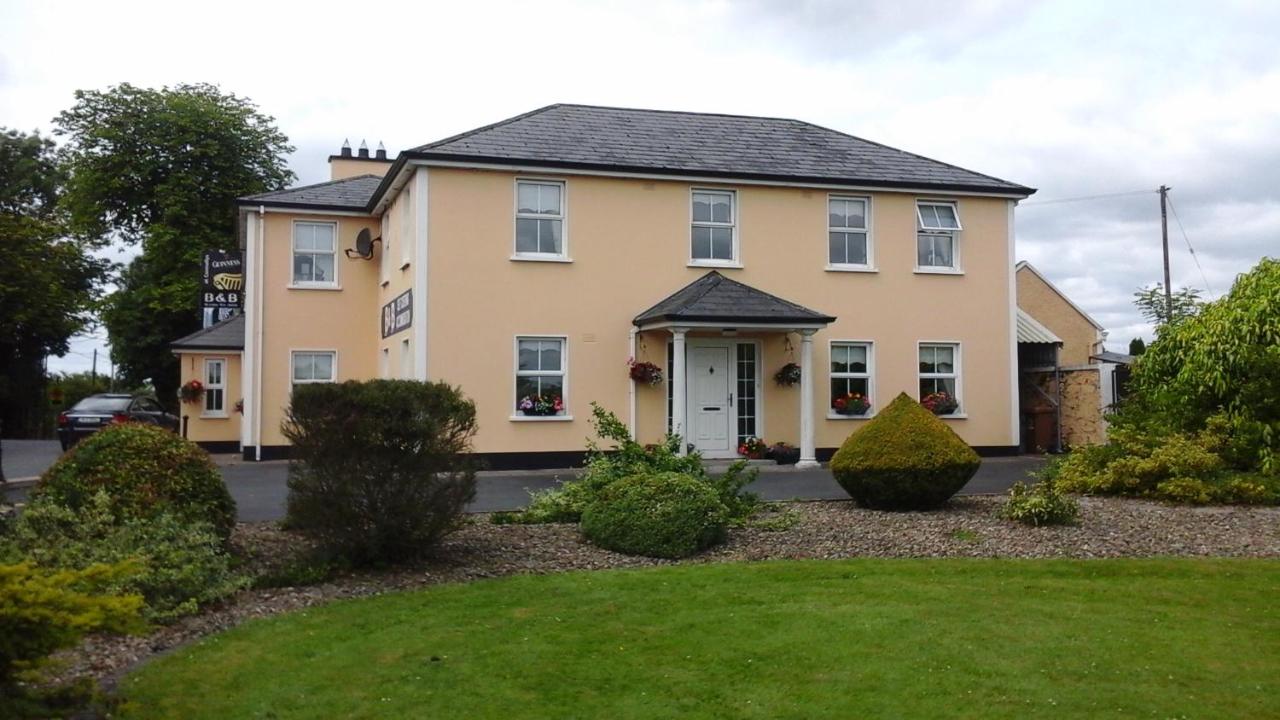 Connollys Apartment Doohamlet Castleblayney - Chambres d’hôtes Doohamlat