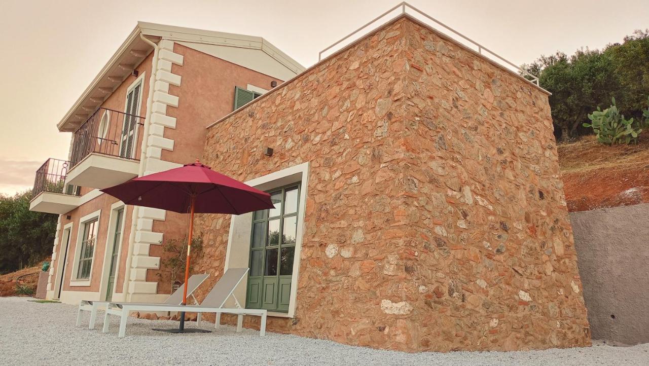 Small Exclusive Retreat - Bed and Breakfast Lamezia Terme