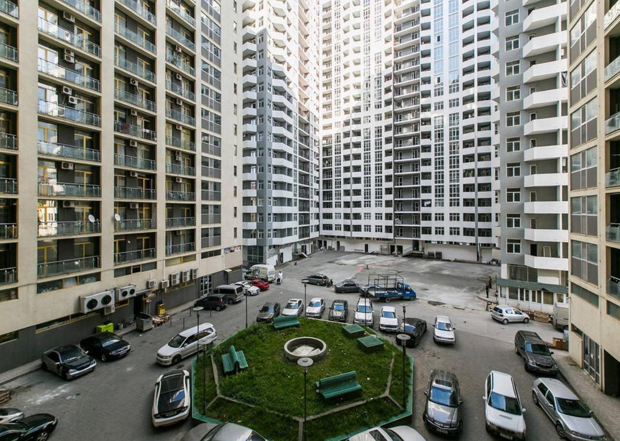 Orbi plaza cozy apartment - Chambres d’hôtes Batoumi