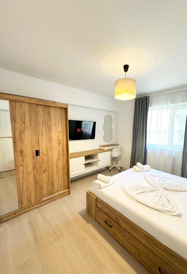 Cismigiu Bucharest Central 2 bedrooms Apartment - B&B Bucarest