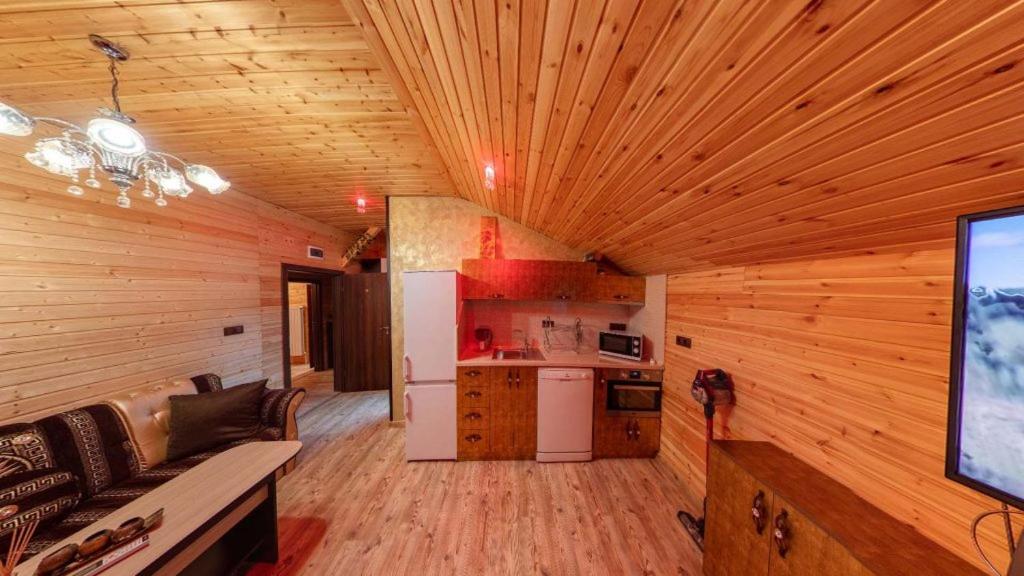 Simona Guest House - B&B