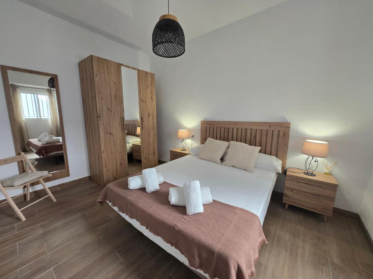 Allo Apartments Campana Centro 2 Habitaciones - Chambres d’hôtes Xérès