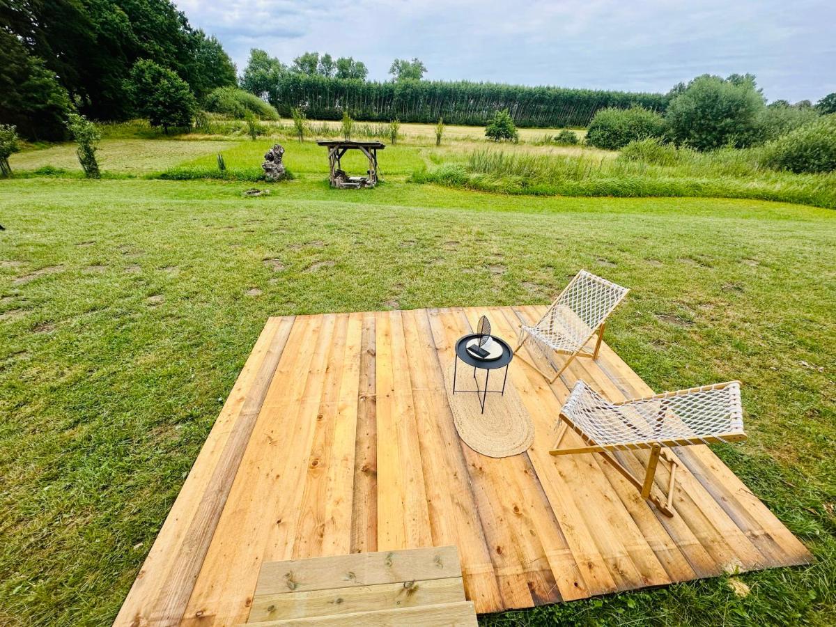 Maringotka pod Hrází - B&B