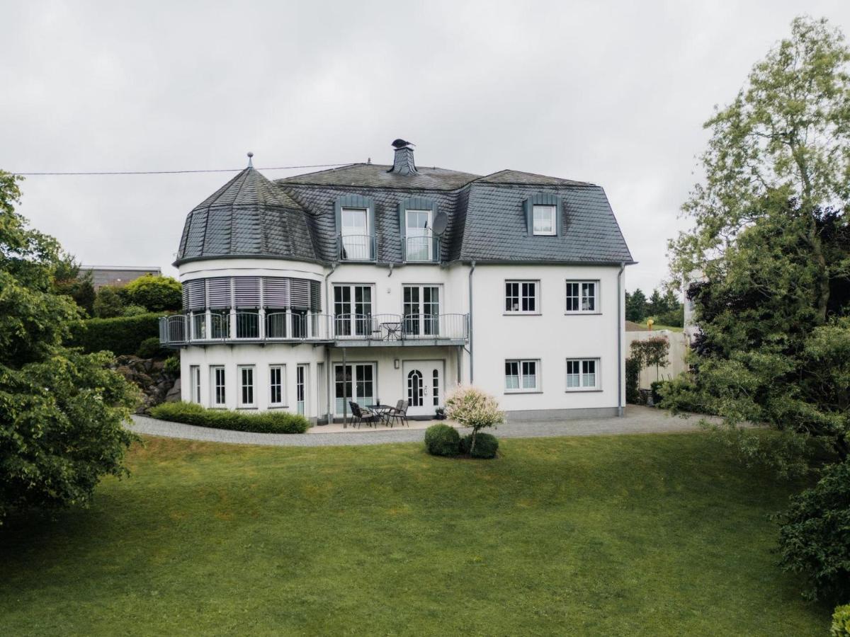 FeWo Vulkaneifelzeit / nahe Nürburgring - Bed and Breakfast Ueß