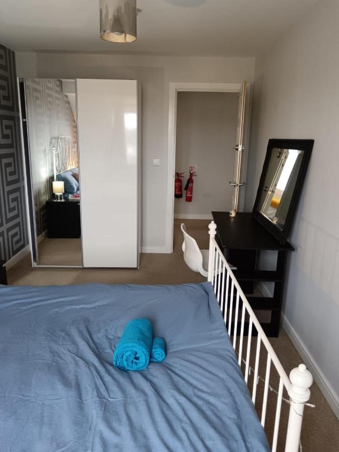 Folly Lodge - B&B