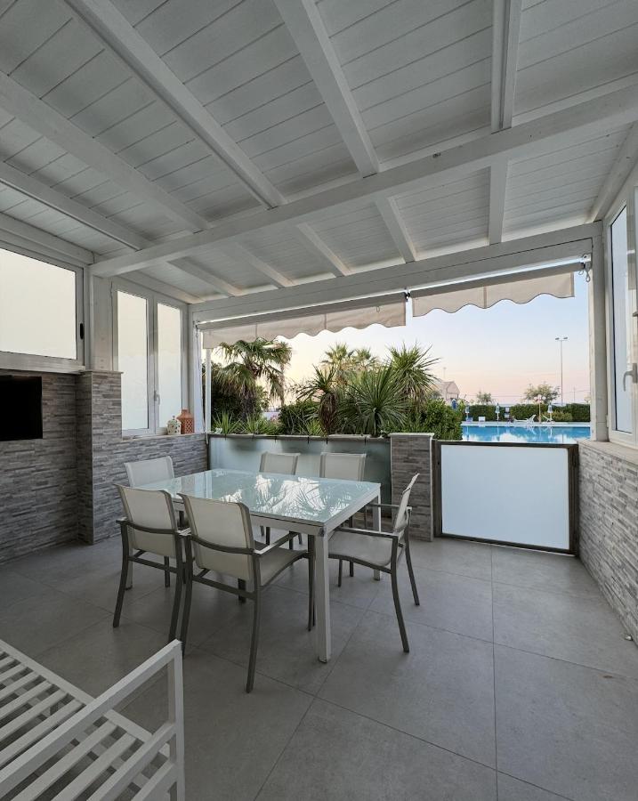 Villa con piscina L’Approdo - B&B Barletta