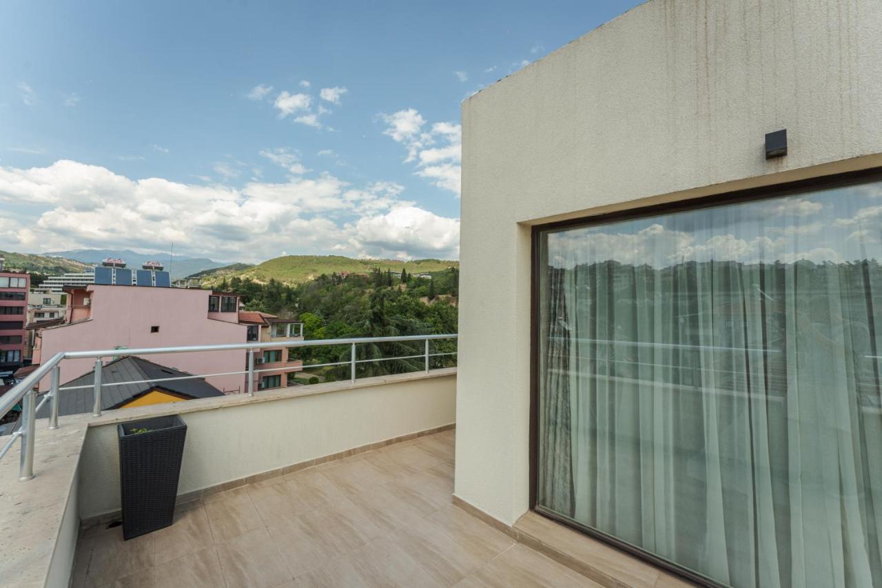 Two-Bedroom Apartment with City View