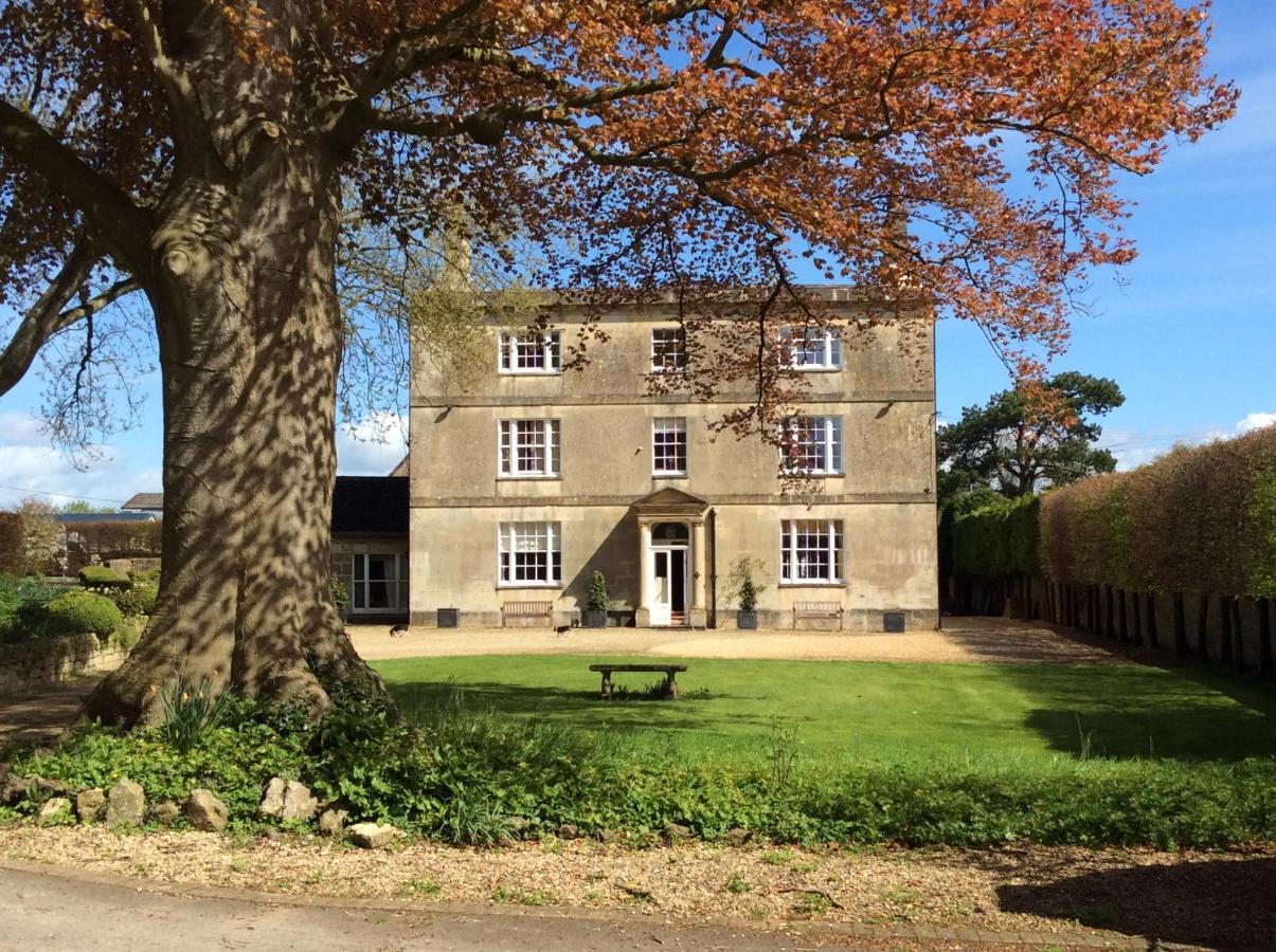 Crudwell House - B&B Crudwell