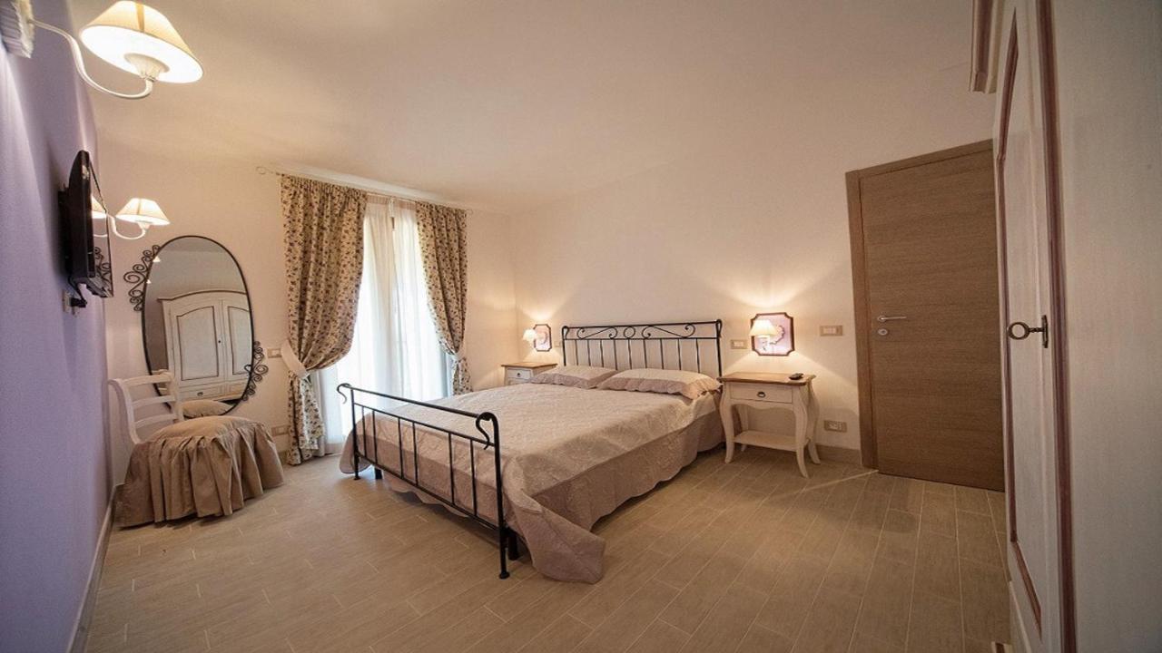La Tana del Botti - B&B Crespina