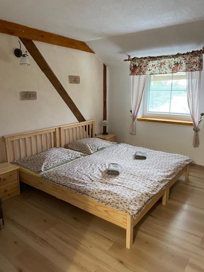 Penzion a Vinárna Velký dvůr - B&B