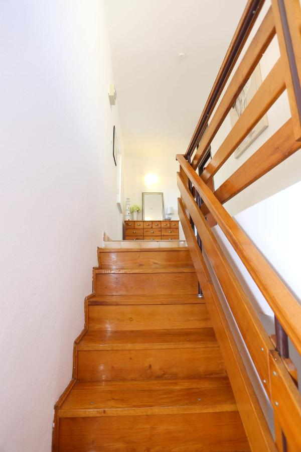 Holiday home Bella Sofia 80 m from the sea - Chambres d’hôtes Rtina