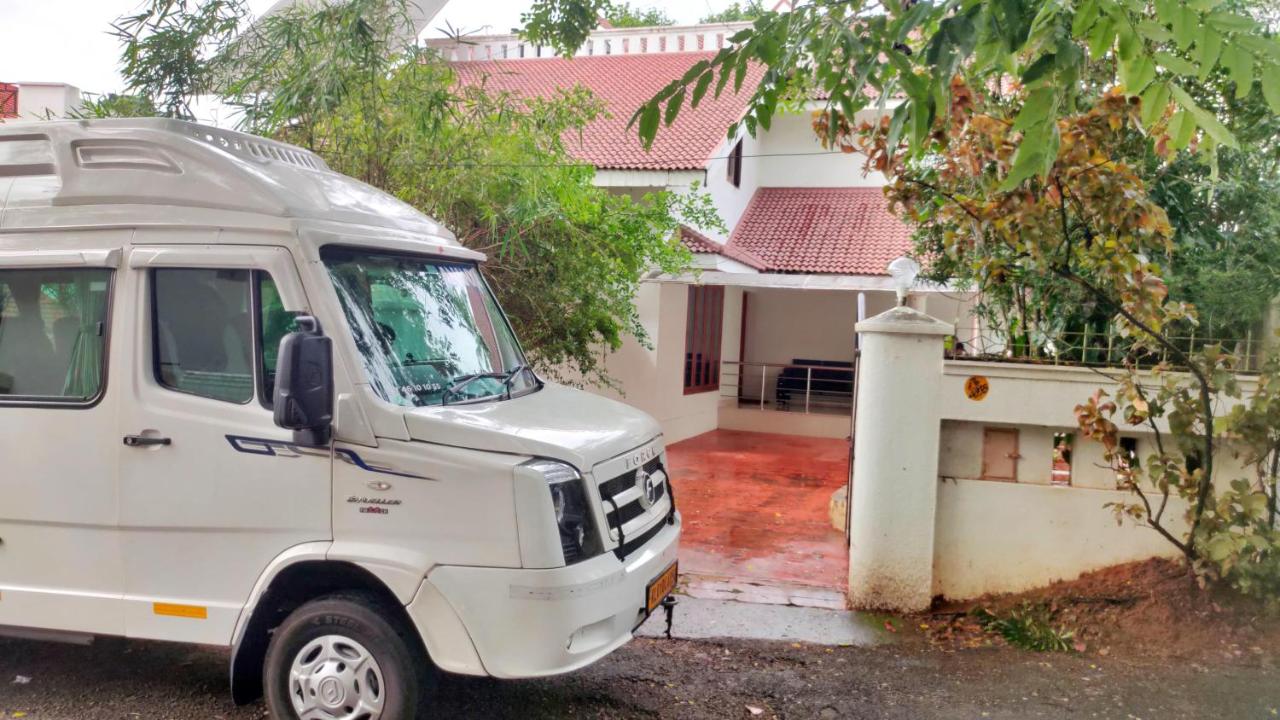 Citadel Luxury Villa Trivandrum-Just 5 Km to Railway Station & 5 Min to Padmanabha Swamy Temple - Ferienwohnung Thiruvananthapuram