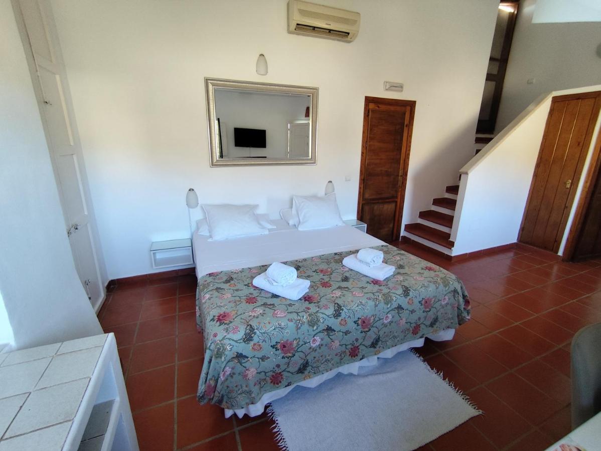 Superior Queen Room (Adults Only)