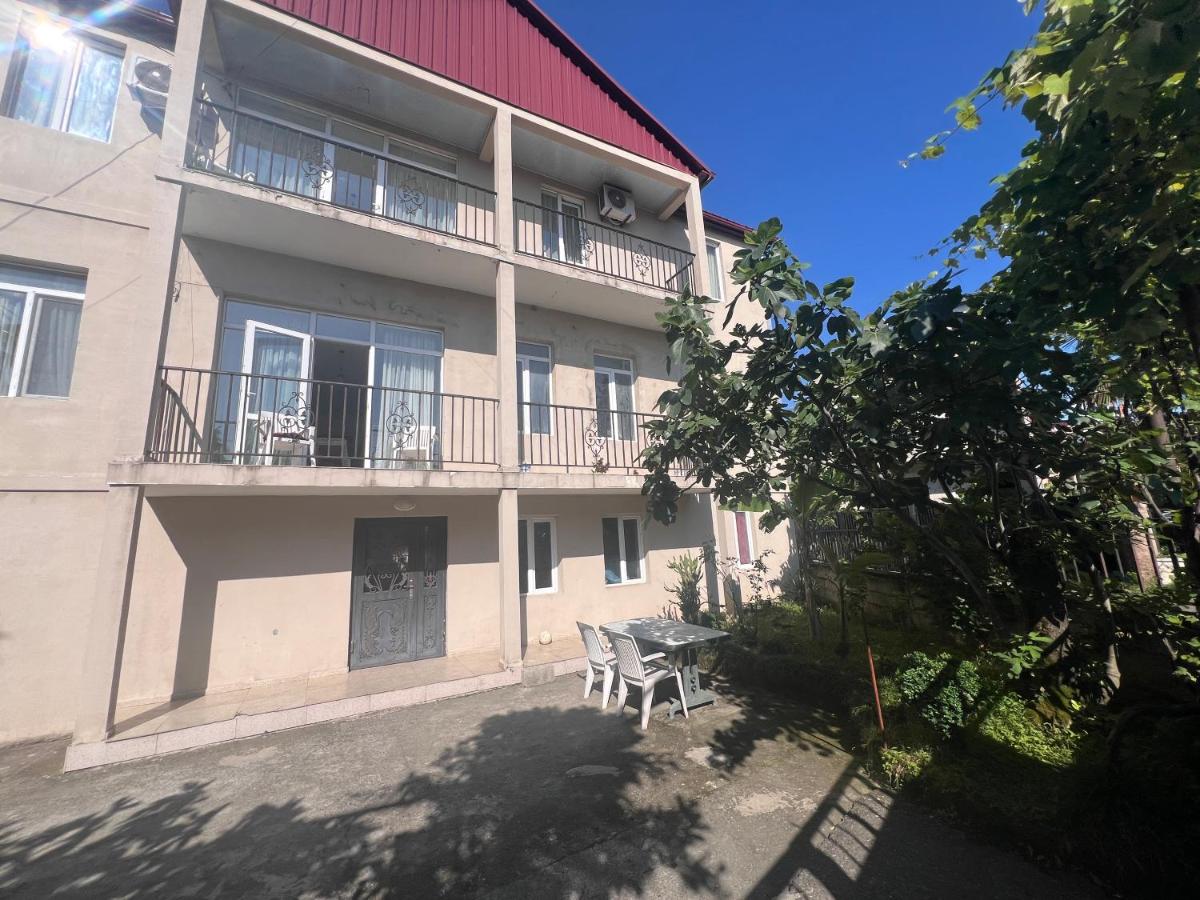 Guesthouse Sweet Home - Ferienwohnung Batumi
