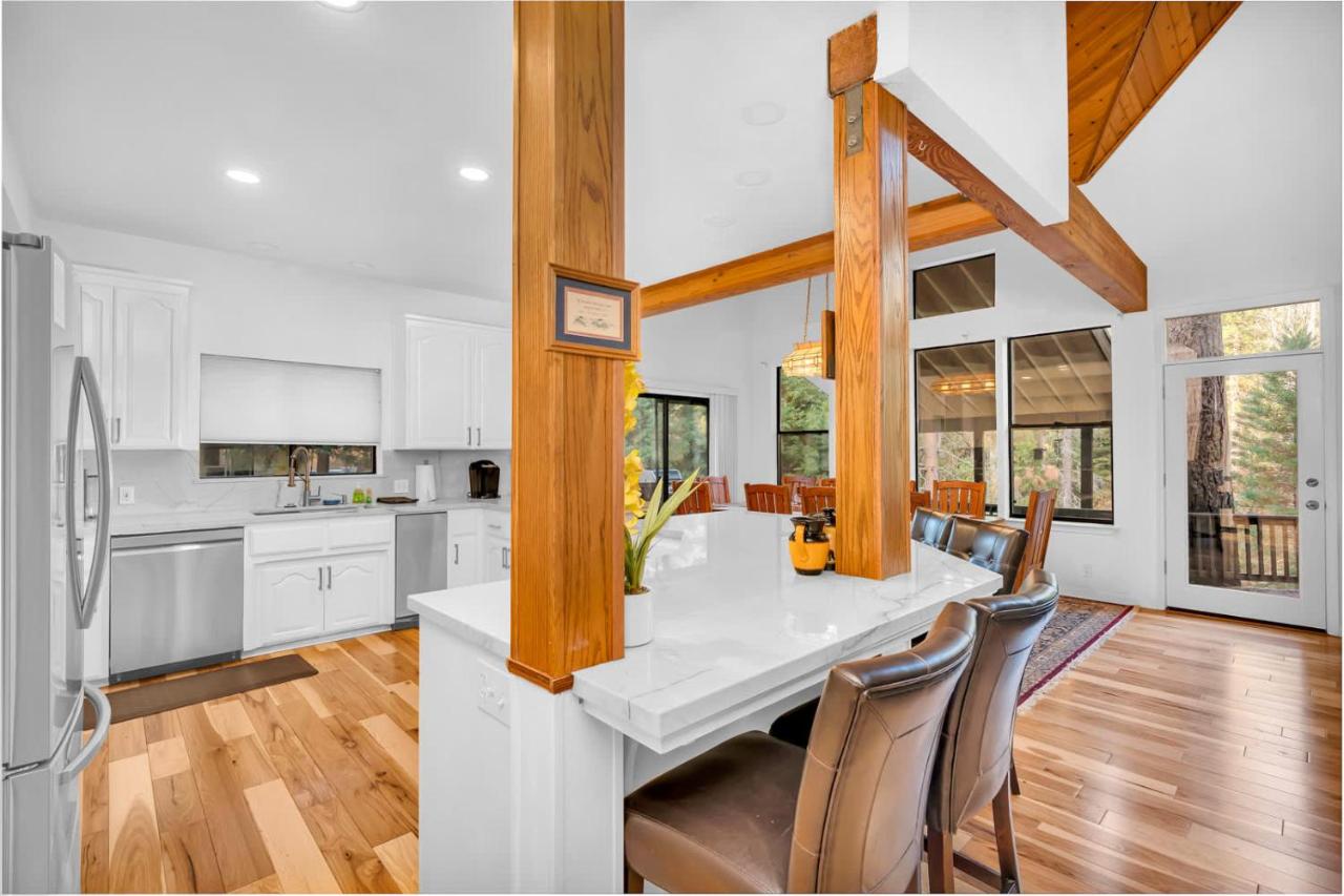 Fully Renovated 3Bd at Yosemite's South Gate - B&B