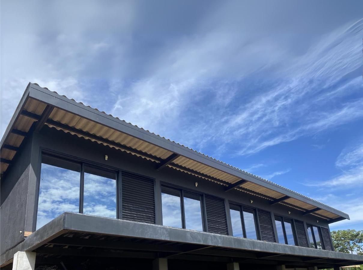 Surfasana Lodge - B&B